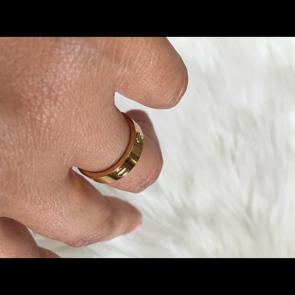 Love ring